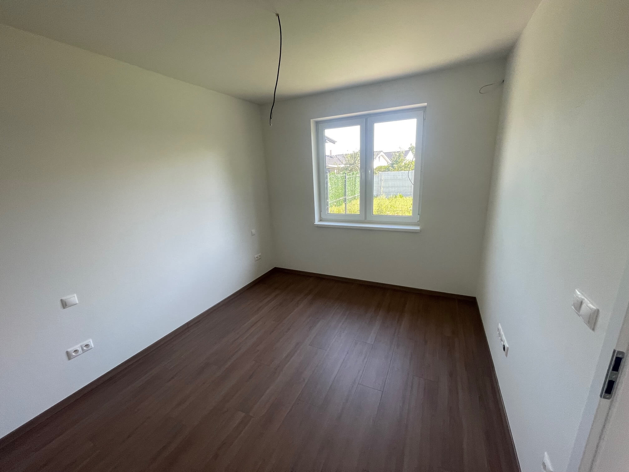 Predané: Na predaj Novostavba, Jakubov posledné 3 štvorizbové byty z dvoch trojdomov, úžitková 73,53m2, pozemok 211m2-59
