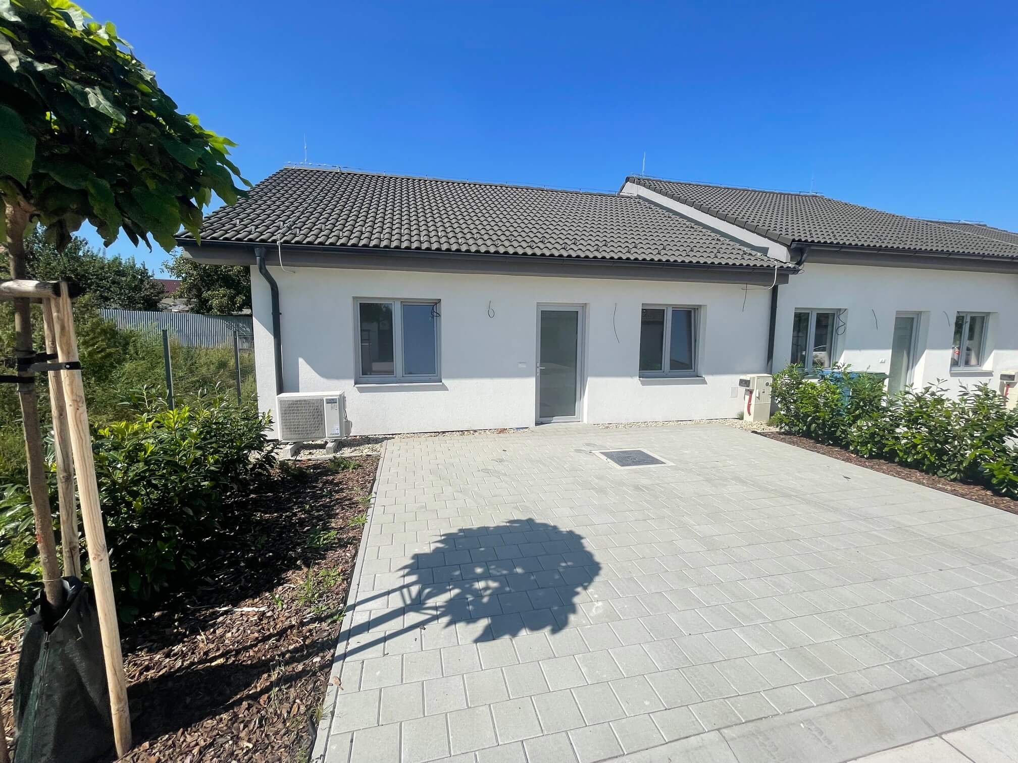 Predané: Na predaj Novostavba, Jakubov posledné 3 štvorizbové byty z dvoch trojdomov, úžitková 73,53m2, pozemok 211m2-12