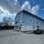 Prenajaté: 3 izbový byt, Vajnorská, úžitková plocha 113m2, plus loggia 8m2, balkón 6m2, pivnica, garáž, 2 parkovacie miesta vonku-32