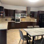 Prenajaté: 3 izbový byt, Vajnorská, úžitková plocha 113m2, plus loggia 8m2, balkón 6m2, pivnica, garáž, 2 parkovacie miesta vonku-3