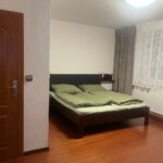 Prenajaté: 3 izbový byt, Vajnorská, úžitková plocha 113m2, plus loggia 8m2, balkón 6m2, pivnica, garáž, 2 parkovacie miesta vonku-14