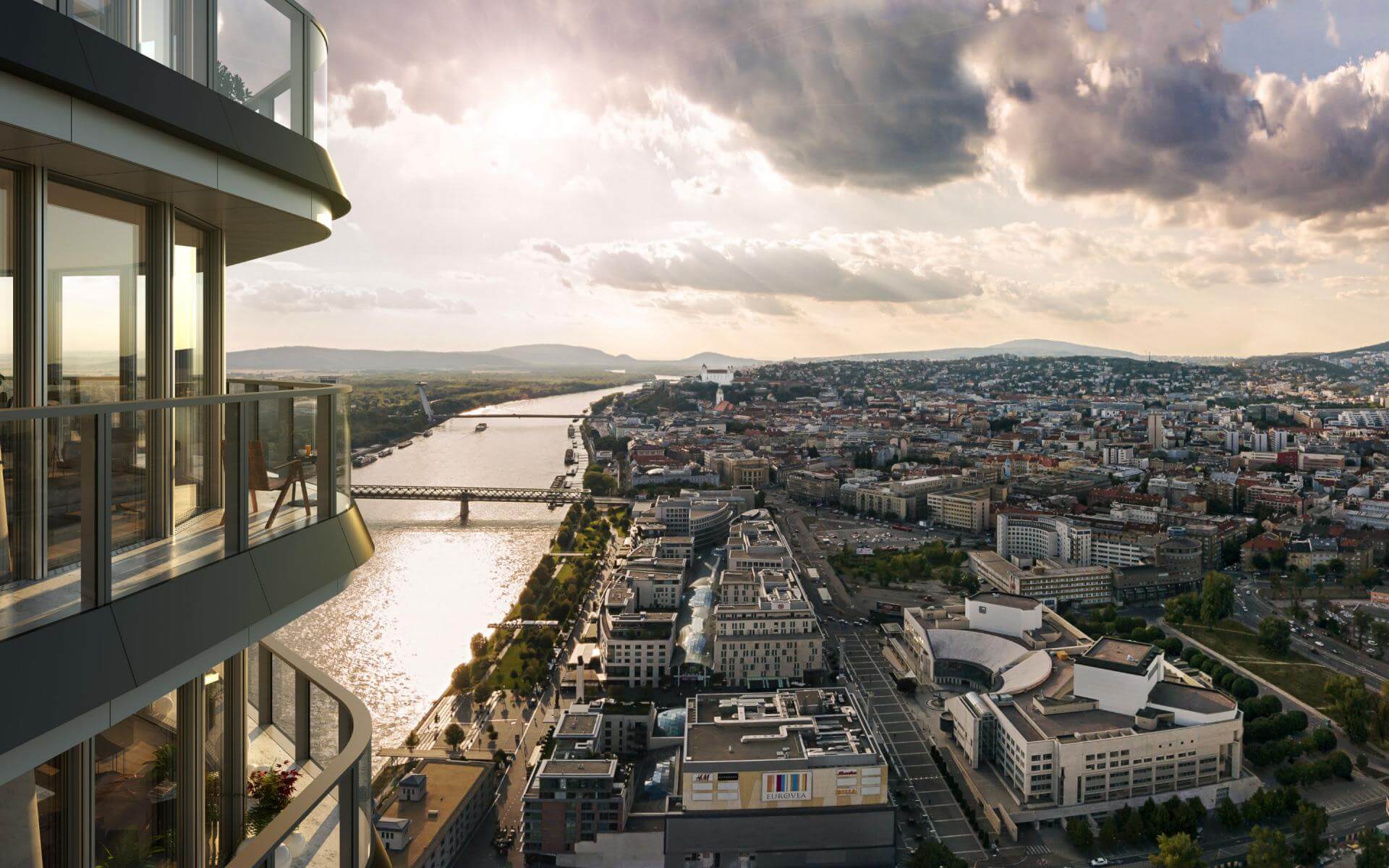 Predané: 2 Izbový byt,  Eurovea Tower, 56,4m2 úžitková, loggia 10,2m2, 33 poschodie, kobka 3,10 m2, Garážové miesto-4