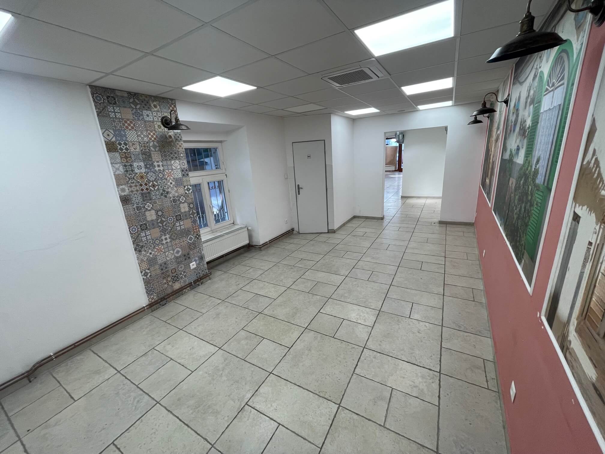 Prenajaté: Obchodný priestor na prenájom, 100m2, terasa 40m2, Centrum Obchodná-5