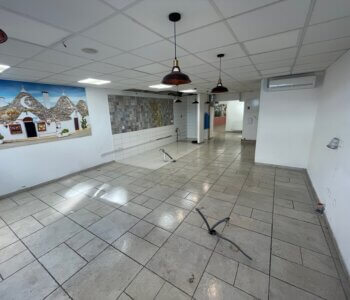 Prenajaté: Obchodný priestor na prenájom, 100m2, terasa 40m2, Centrum Obchodná-2