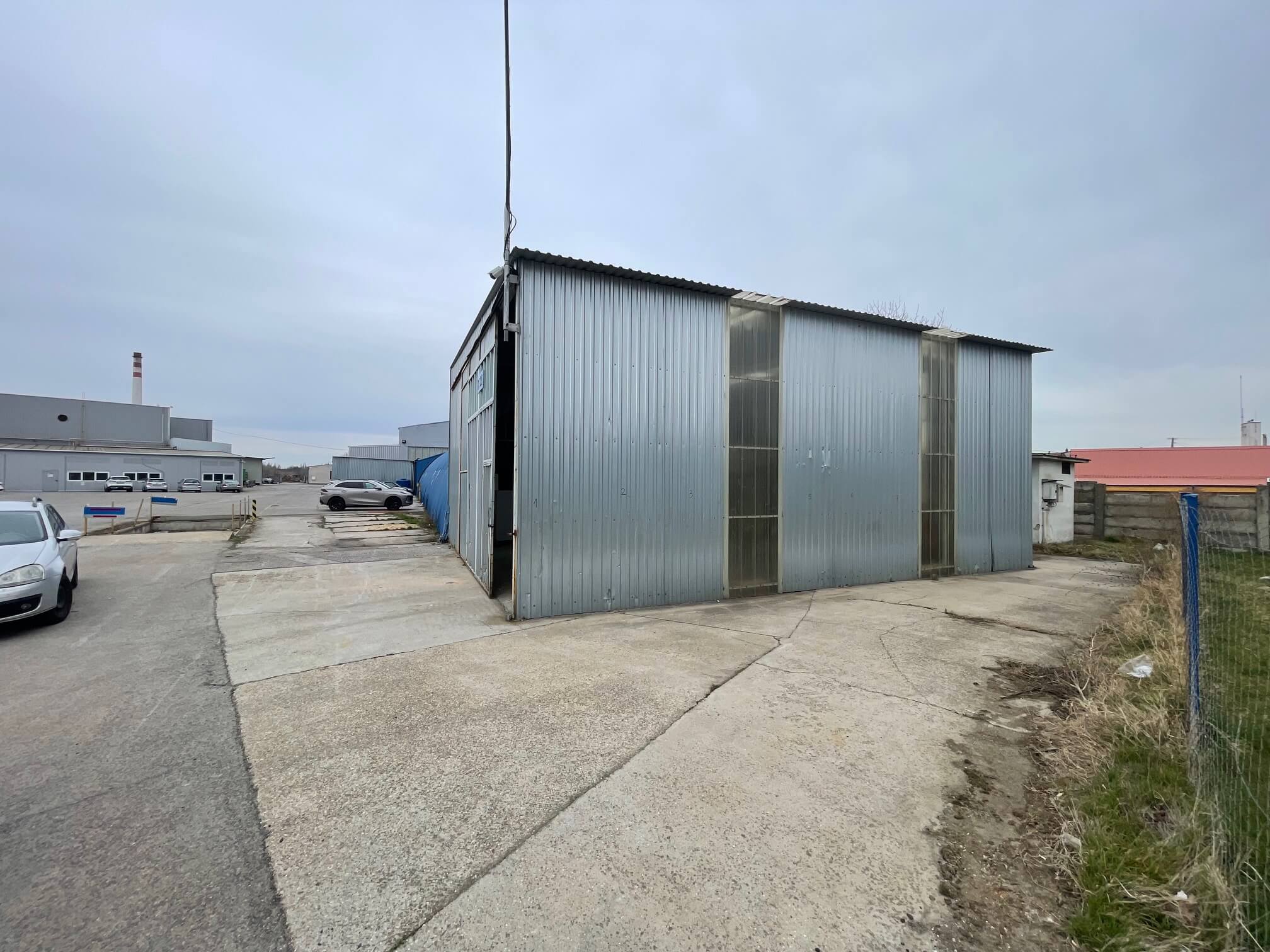 Prenajaté: Hala na skladovanie, výrobu na prenájom 450m2, Sereď-9