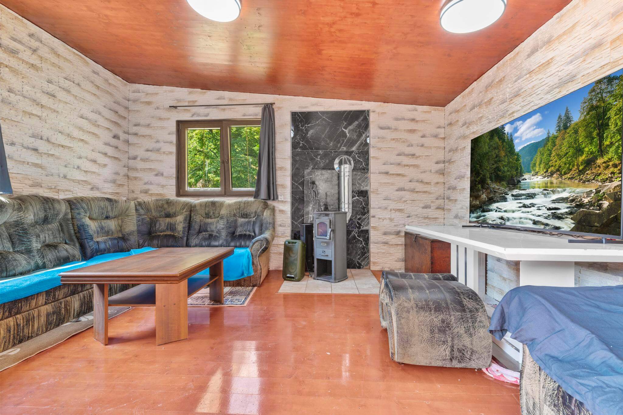 Veľký 9 izbový RD, 3 samostatné vstupy, úžitková 403m2, pozemok 666m2, Podunajské Biskupice-5