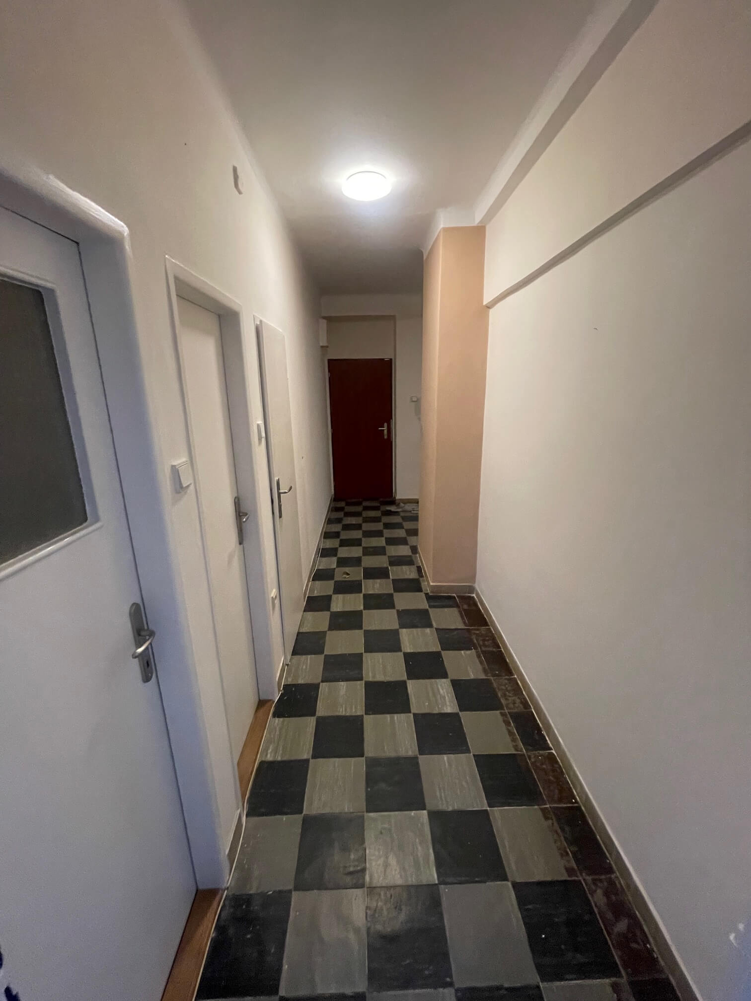 Predané: 3 izbový byt, úžitková plocha 79,52m2, čiastočne prerobený, Šuňavcova, Nové Mesto-16