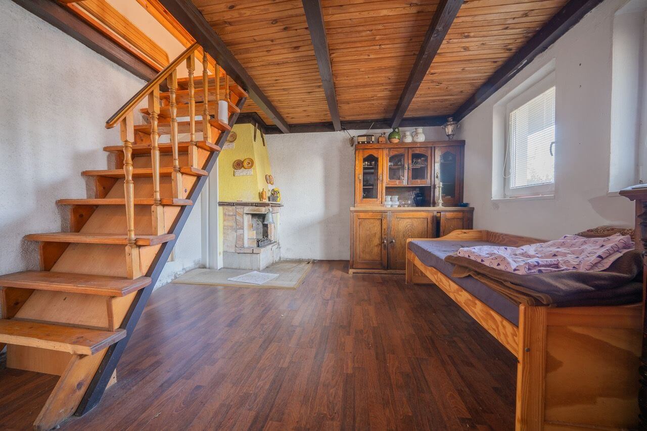 Predaj Chata, Jakubov-Štrkovňa, 50m od vody, úžitková 64,59m2+balkón 4,45m2, pozemok 283m2-1