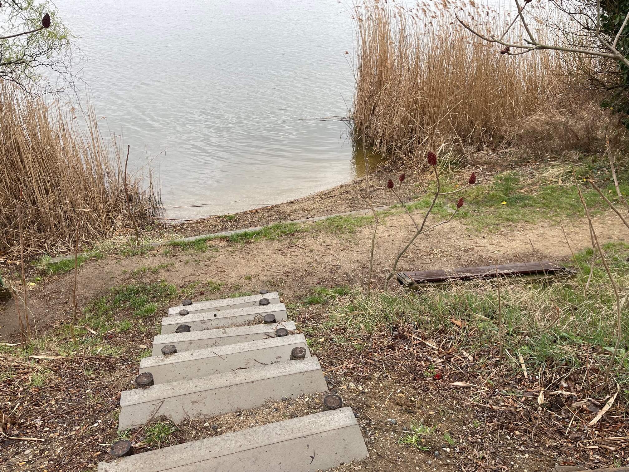 Predaj Chata, Jakubov-Štrkovňa, 50m od vody, úžitková 64,59m2+balkón 4,45m2, pozemok 283m2-20