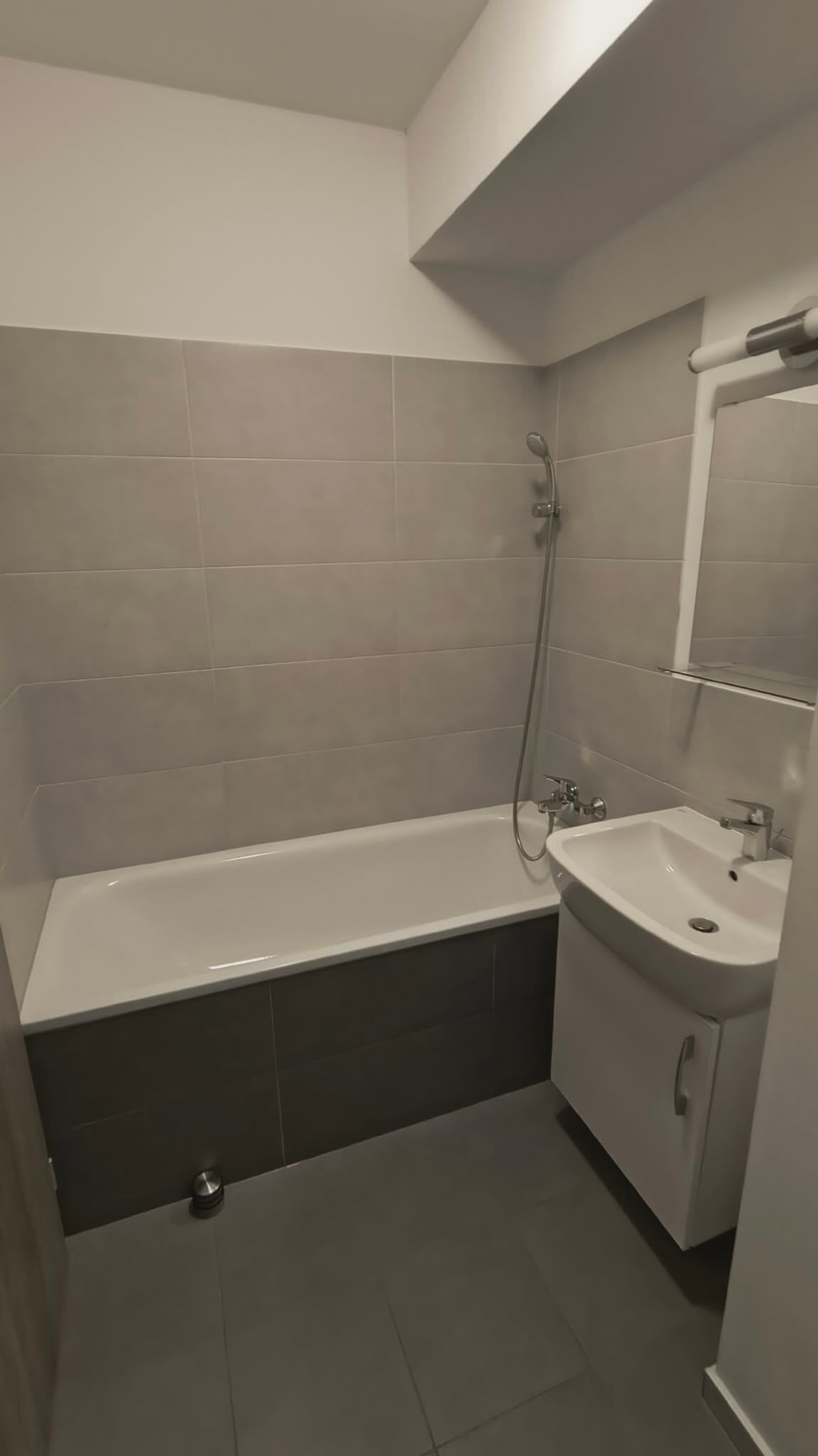 2 izbový byt, úžitková 39,26m2, balkón 6,93m2, Slnečnice, kompletne zariadený, klimatizácia-9