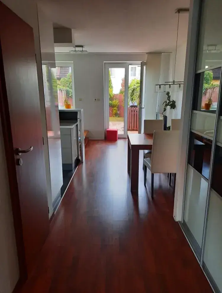 Priestranný 3-izbový byt s veľkou terasou 44m2, úžitková 70,10 m2, Bratislavy – Vajnory-2