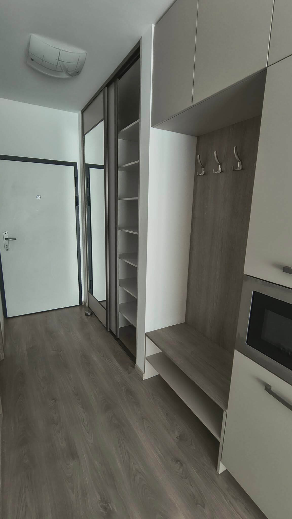 2 izbový byt, úžitková 39,26m2, balkón 6,93m2, Slnečnice, kompletne zariadený, klimatizácia-7