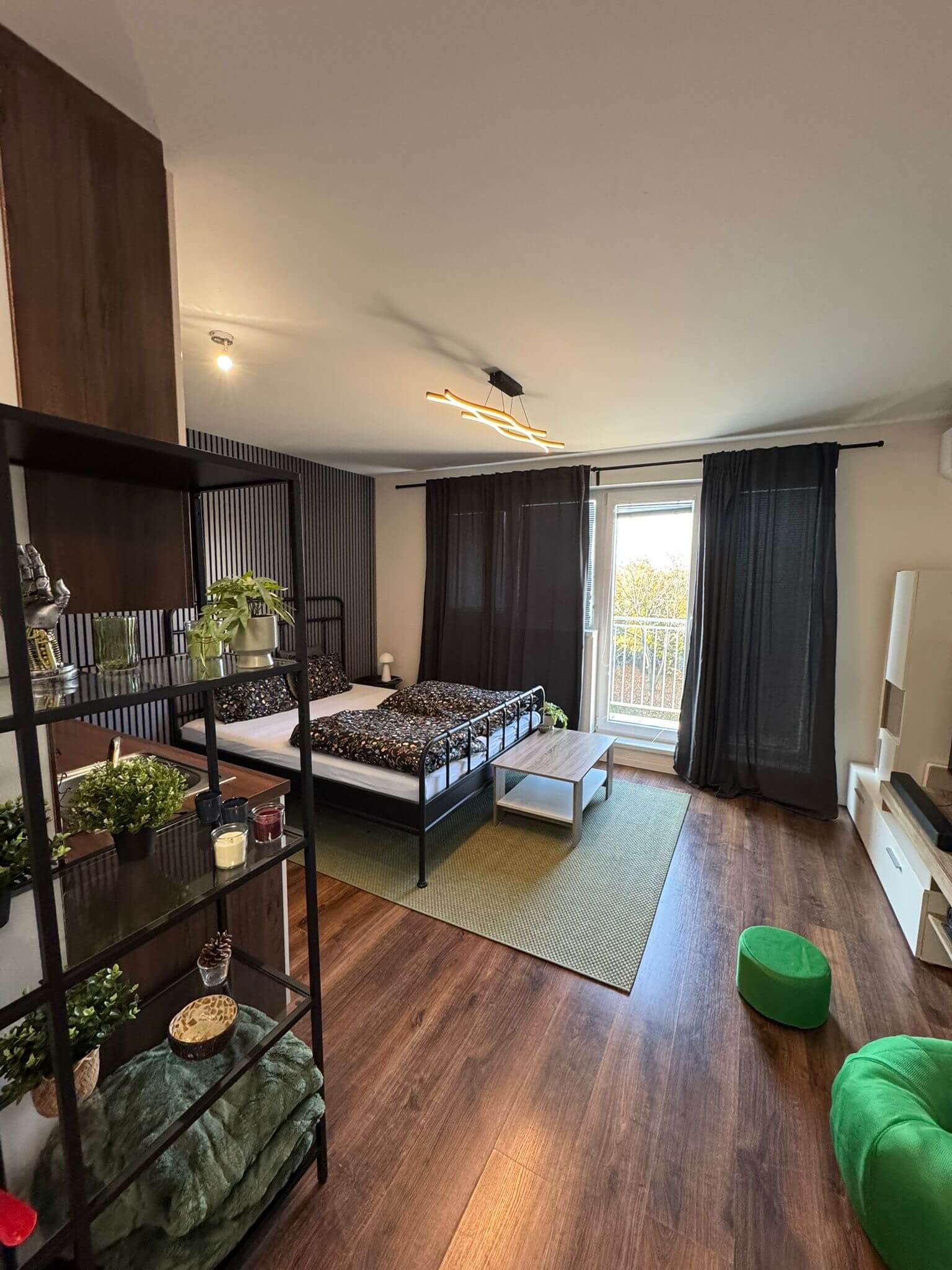 1 izbový byt, úžitková 25,13m2, balkón 4,16m2, parkovacie miesto, kobka, Rača-Na pasekách-11