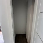4 izbový byt, kompletne zrekonštruovaný, úžitková 88m2, 2 balkóny, Pivnica 5,9 m2, Krížna 24, Bratislava-12
