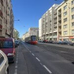 4 izbový byt, kompletne zrekonštruovaný, úžitková 88m2, 2 balkóny, Pivnica 5,9 m2, Krížna 24, Bratislava-0