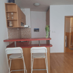 2 izbový byt, úžitková 44,7m2, rok výstavby 2006, zariadený, parkovacie státie, Zádunajská cesta 6, pri Auparku-6