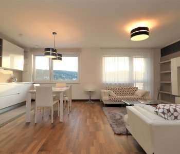 3-izbový byt  kompletne zariadený, 110m2, Saratovská, Bratislava - Dúbravka-1