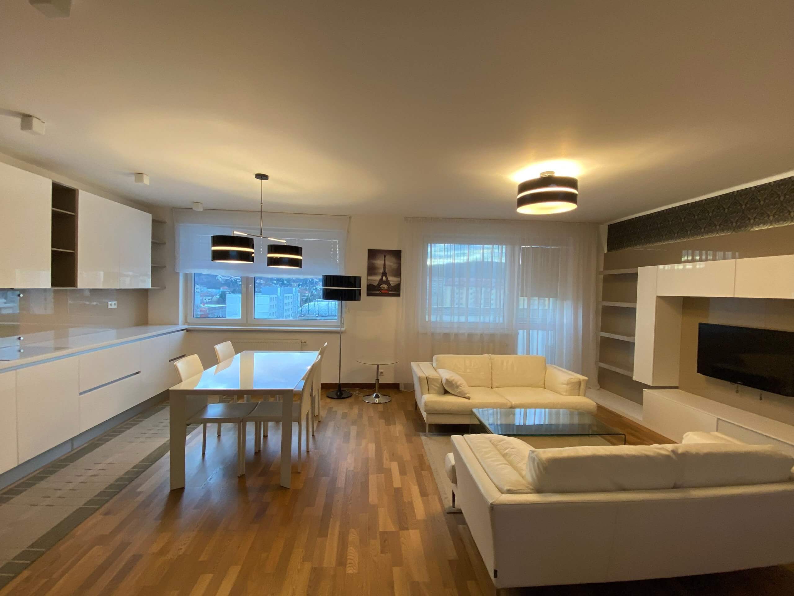3-izbový byt  kompletne zariadený, 110m2, Saratovská, Bratislava – Dúbravka-0