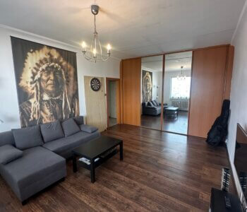 SLNEČNÝ 2 IZBOVÝ BYT NA OSTREDKOCH, UŽITKOVÁ 42M2, BRATISLAVA OSTREDKY-1