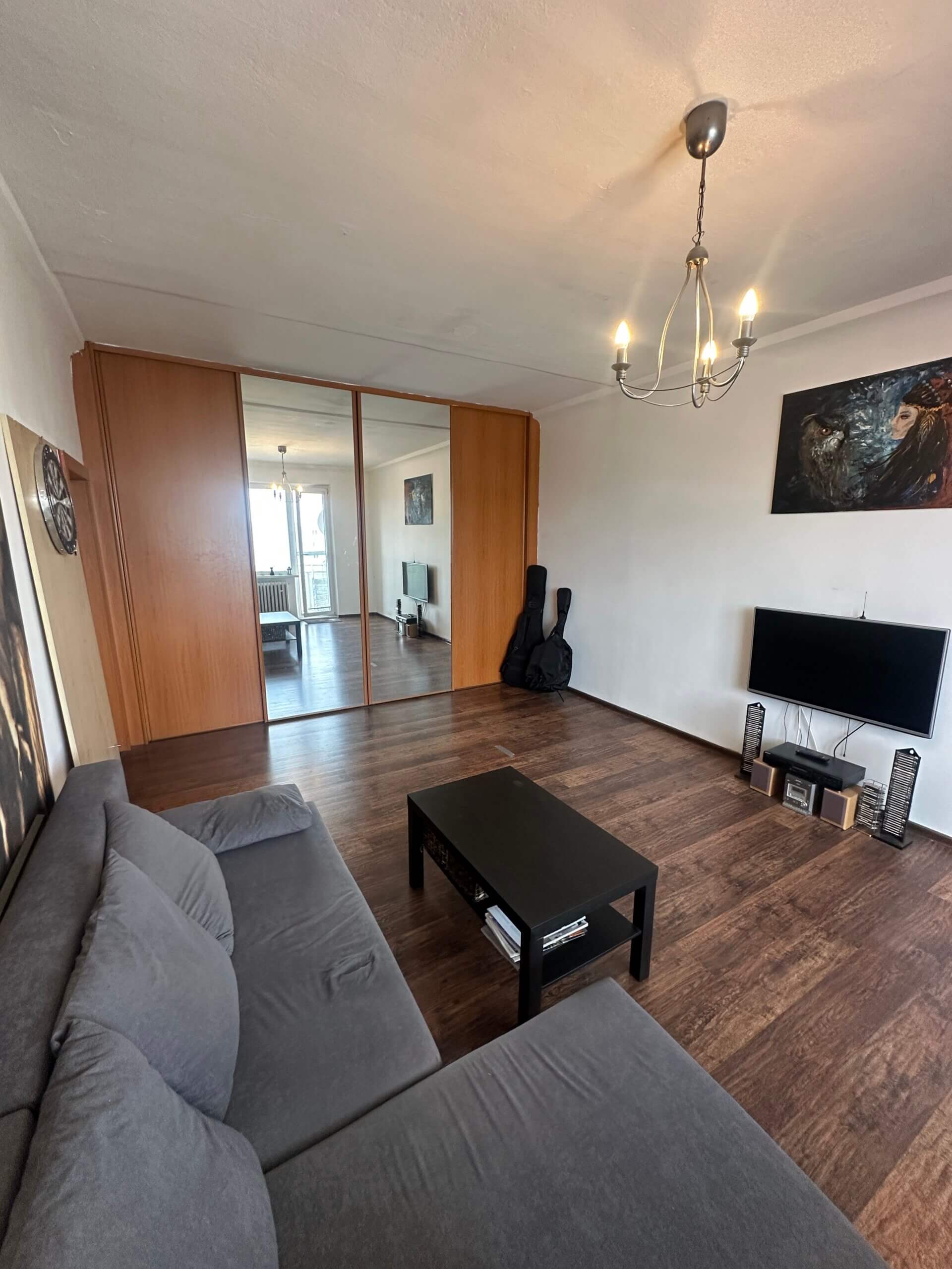 SLNEČNÝ 2 IZBOVÝ BYT NA OSTREDKOCH, UŽITKOVÁ 42M2, BRATISLAVA OSTREDKY-3
