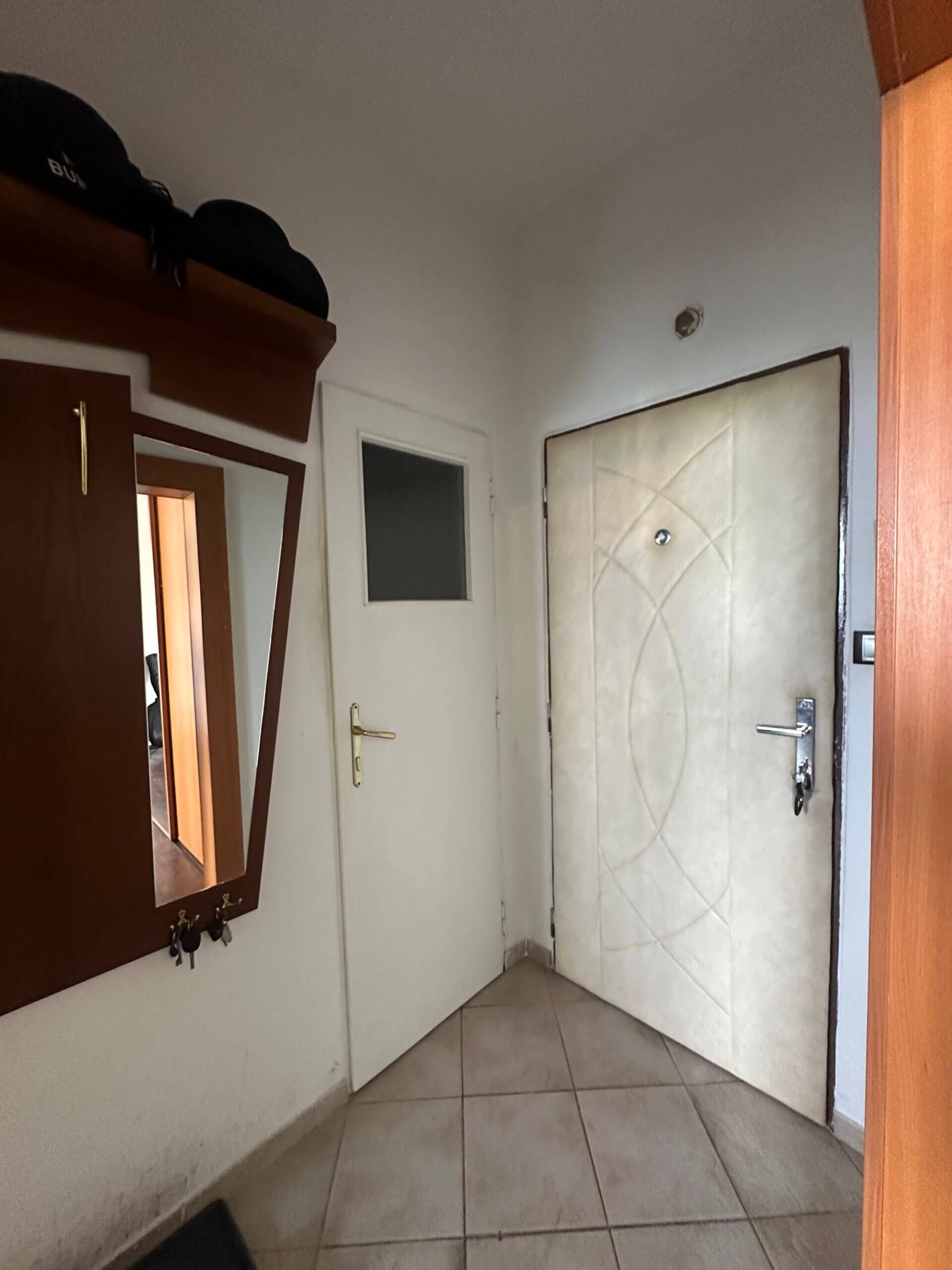 SLNEČNÝ 2 IZBOVÝ BYT NA OSTREDKOCH, UŽITKOVÁ 42M2, BRATISLAVA OSTREDKY-7