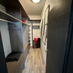 Prenajaté: Slnečný 2-izbový byt úžitková 56m2 s veľkou terasou 39m2 pri lese – Kramáre, Ďumbierska ulica-4