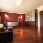 Rodinná vila 3 podlažná, 6 izbová, úžitková plocha 420m2, pozemok 4030m2, 15m vykurovaný bazén, Limbach-31