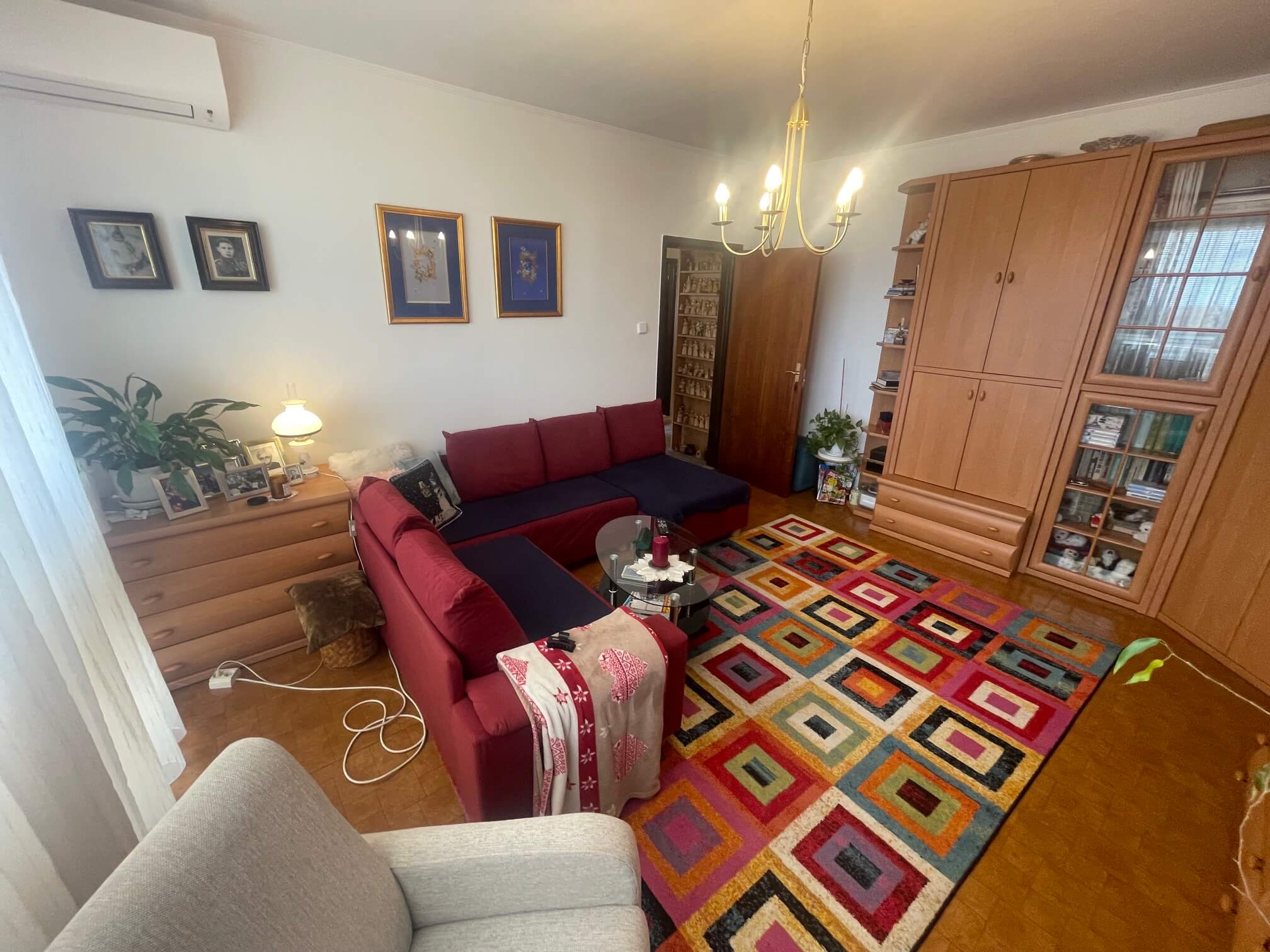 2 Garzónka, úžitková 44m2, 2 balkóny 10,20m2, Mlynarovičová, Pri červenej pošte, Trhovisku, Petržalka, Bratislava-3