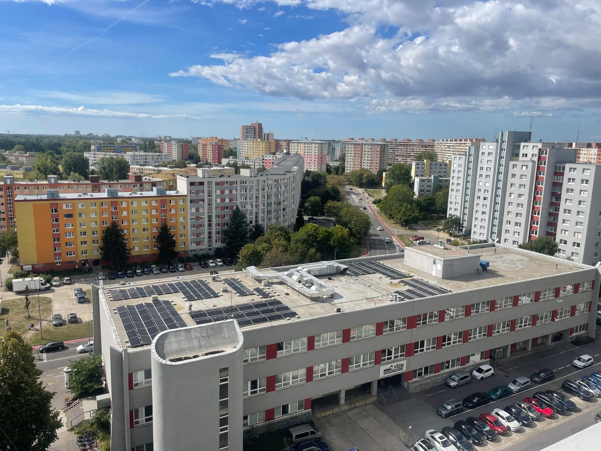 2 Garzónka, úžitková 44m2, 2 balkóny 10,20m2, Mlynarovičová, Pri červenej pošte, Trhovisku, Petržalka, Bratislava-30