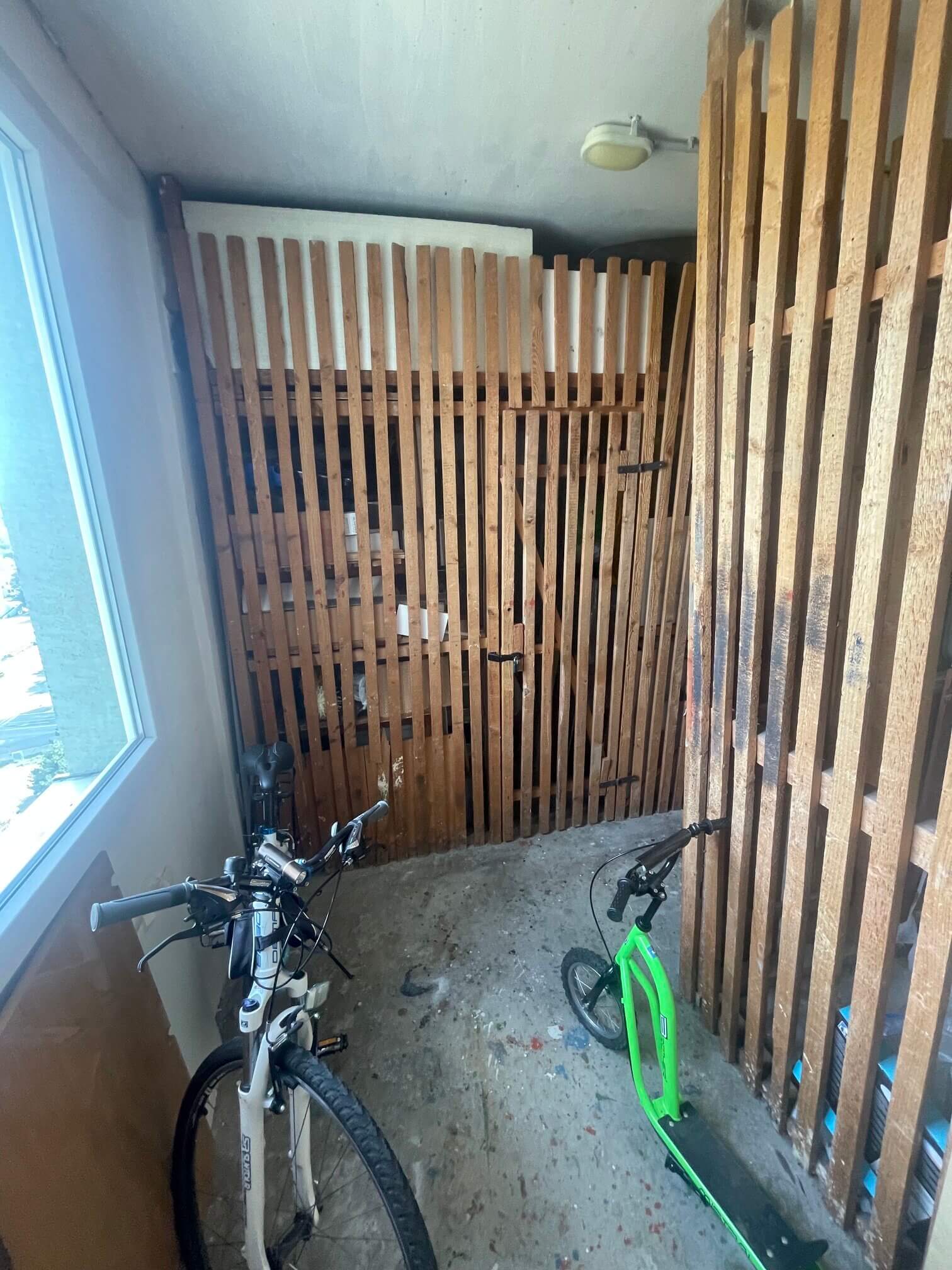 2 Garzónka, úžitková 44m2, 2 balkóny 10,20m2, Mlynarovičová, Pri červenej pošte, Trhovisku, Petržalka, Bratislava-19