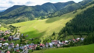 Dvojpodlažný 5 izbový Rodinný dom, úžitková plocha 120m2, pozemok 610m2, Liptovské Revúce-20