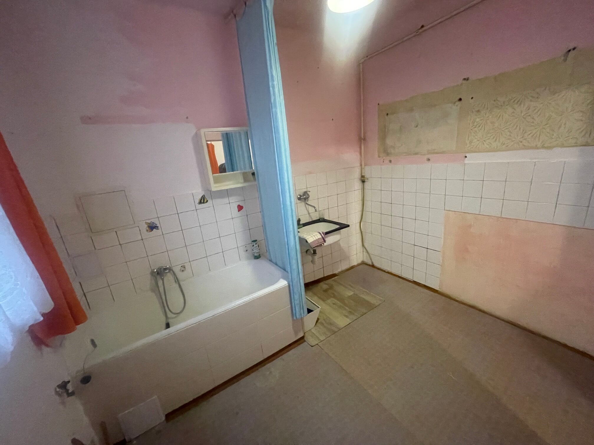 Prízemný 1,5 IZBOVÝ TEHLOVÝ BYT 45 m² + PIVNICA 13 m², PREDZÁHRADKA, BARTOŠKOVÁ, BRATISLAVA NOVÉ MESTO-12