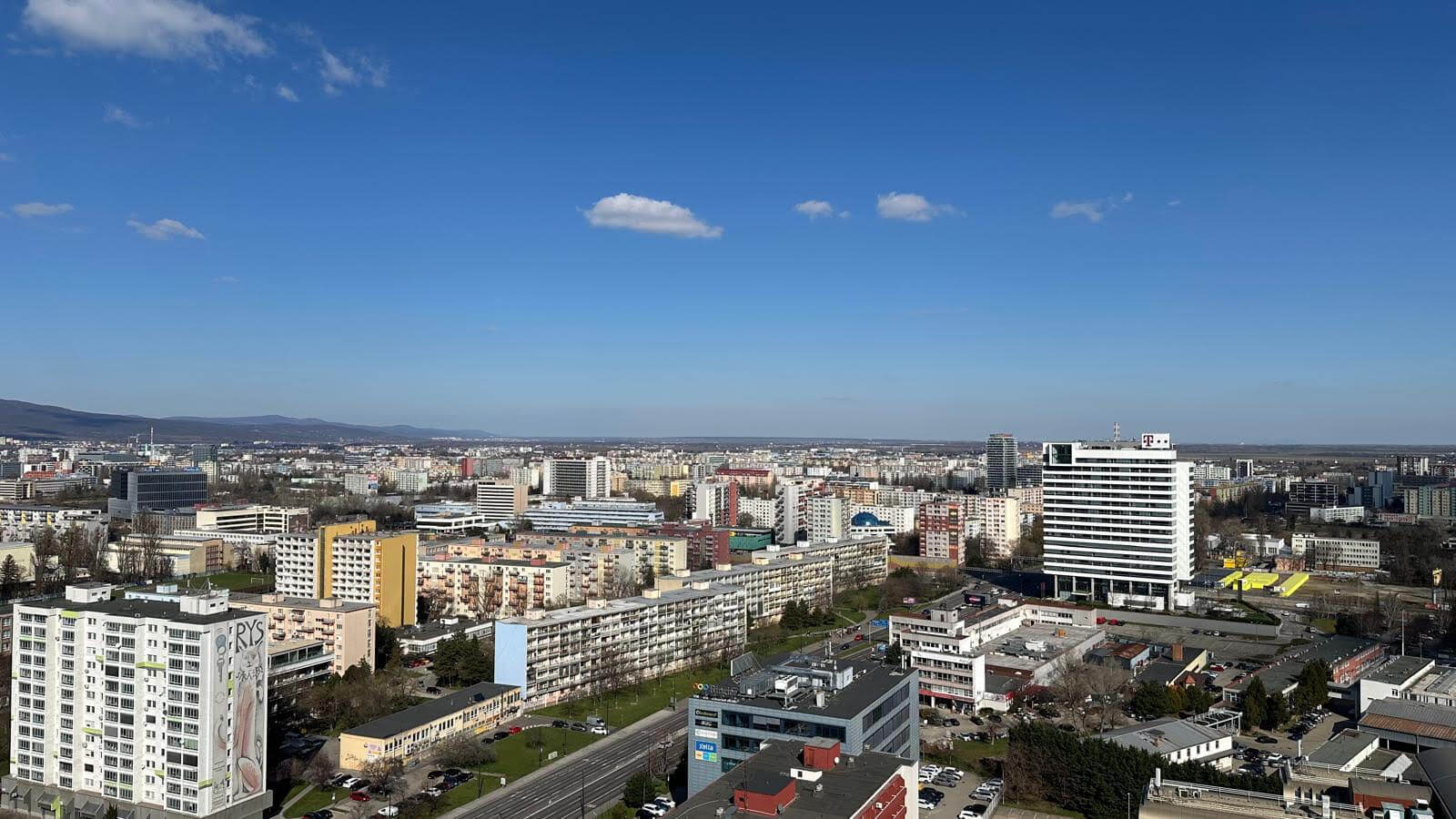 Luxusný Penthouse, 3 izbový, úžitková 117,29m2, garážové státie, loggia, balkón-16