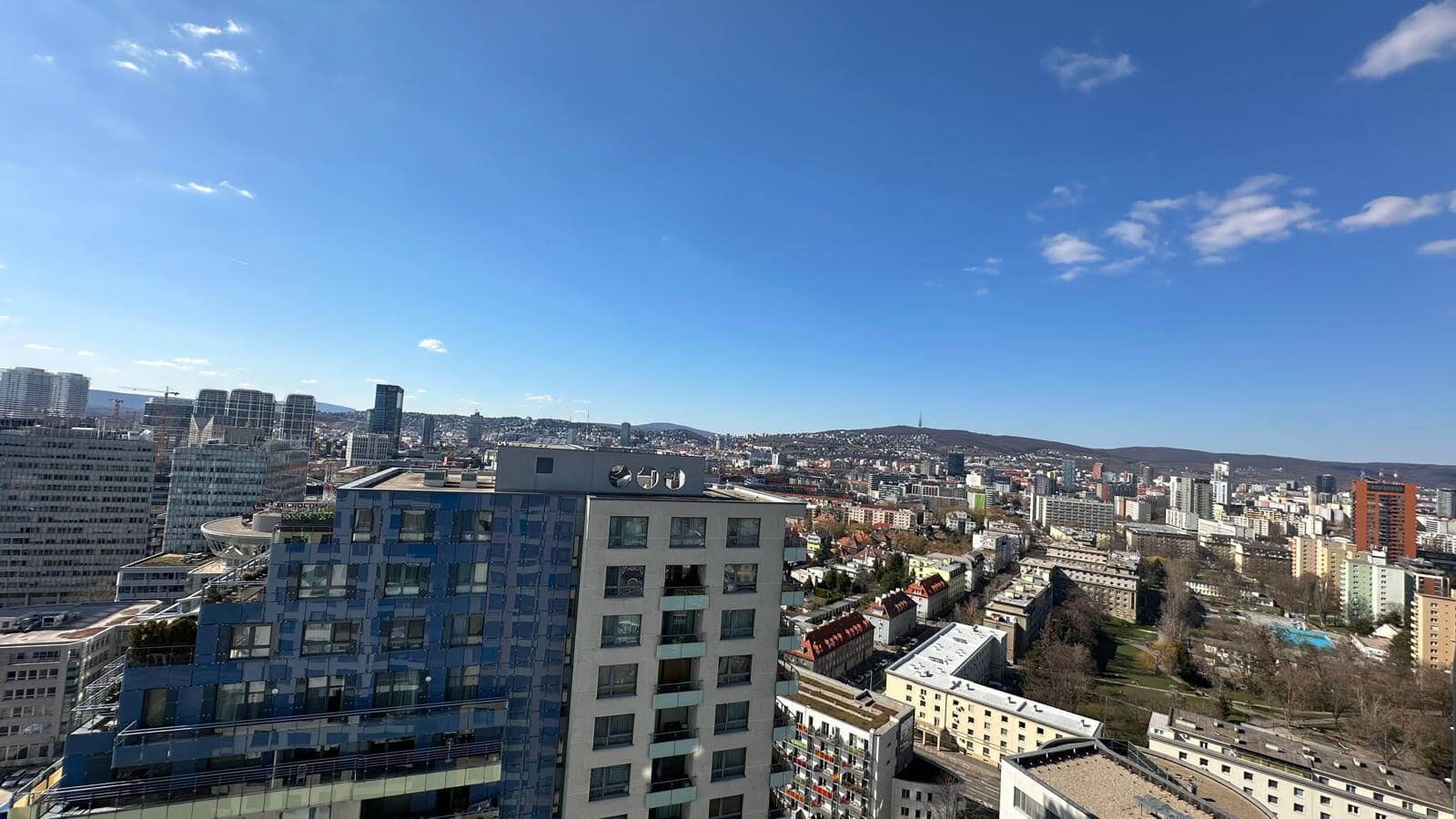 Luxusný Penthouse, 3 izbový, úžitková 117,29m2, garážové státie, loggia, balkón-15