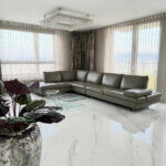 Luxusný Penthouse, 3 izbový, úžitková 117,29m2, garážové státie, loggia, balkón-2
